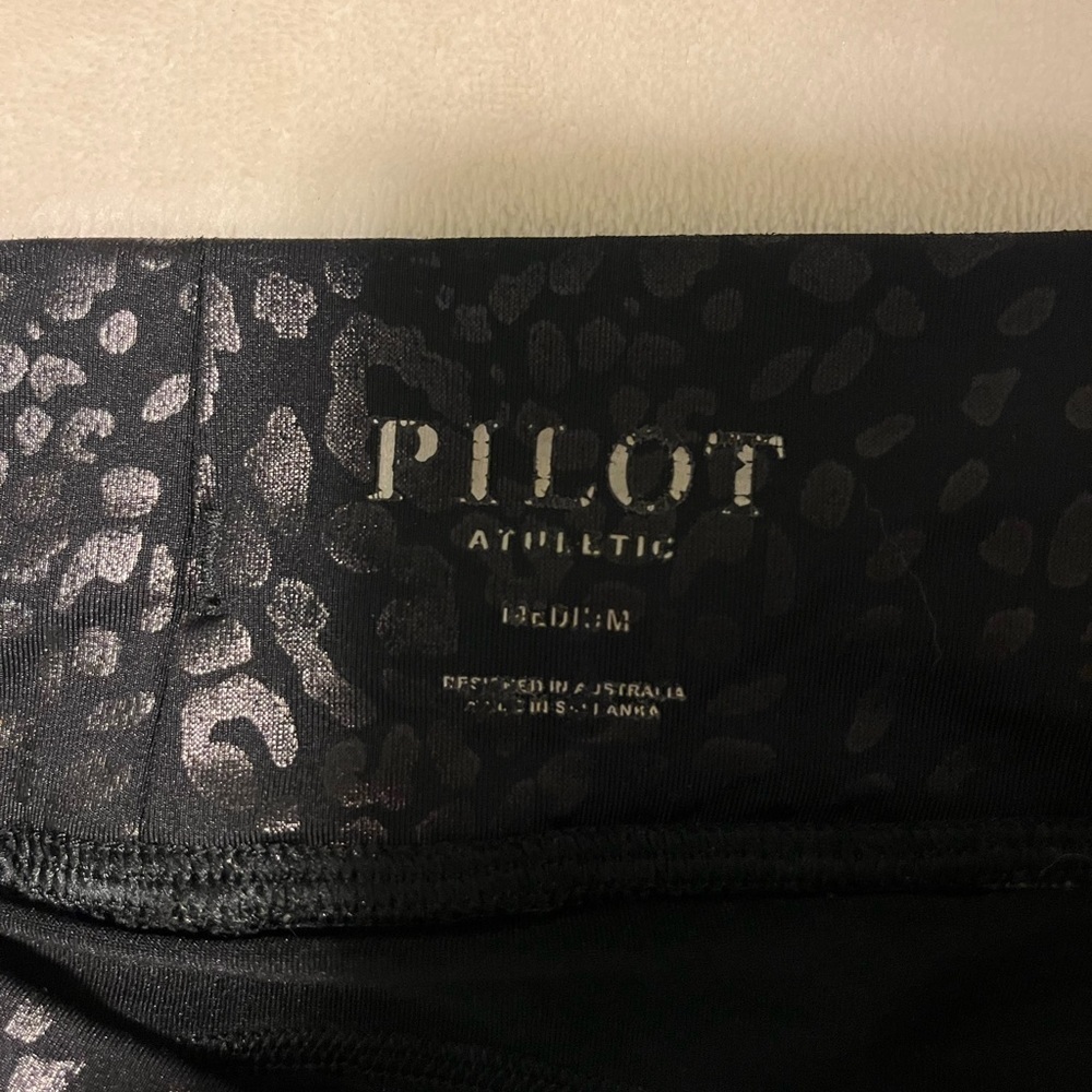 Black Cheetah Leggings - Picture 7 of 7